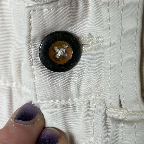 Sundance Floral Embroidered White Cargo Style Pants - Picture 5 of 9